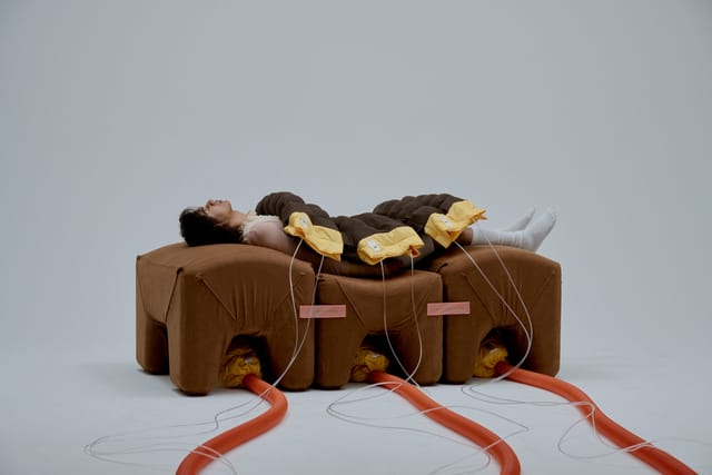 下北沢に「無目的室 Morph inn」がオープン―やわらかいロボットで「無になる時間」を体験