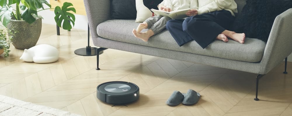 ペットの排泄物を吸引したら無償交換―「ルンバ」の新モデルj7+、障害物をカメラ識別・クラウドで学習