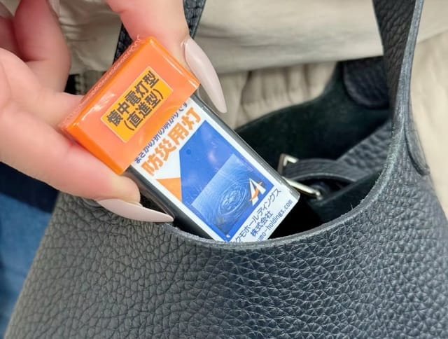水や尿で一週間光る防災ライトに進化版「AQUMO CANDLE SUPER」が登場―スイッチやホイッスルを新搭載