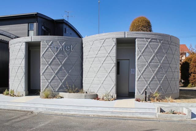 日本初、3Dプリンターとプレハブ建築の融合に成功―3Dプリント建築の公共トイレが完成