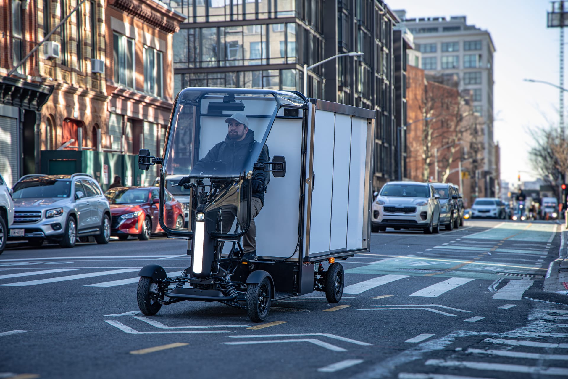 Honda、完全電動配送モビリティ「eQuad」発表―米欧で展開へ、物流市場に参入