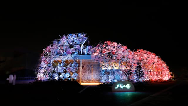 大阪・関西万博パナソニックパビリオン「ノモの国」、ゼロカーボン水素発電で幻想的ライトアップを実施