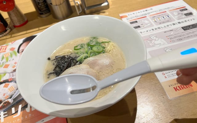 電気の力で塩味を増強？ うま味増強スプーン「エレキソルト」で減塩ラーメンを食してみた
