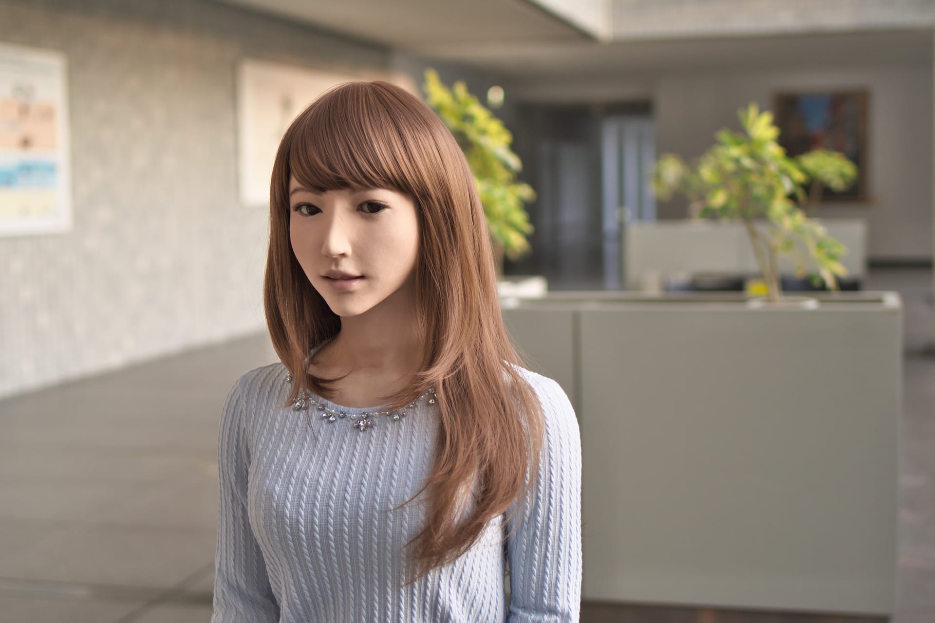 ロボット研究者の石黒浩教授が新会社「AVITA株式会社」を設立、5社から5.2億円を調達―アバターの社会実装を目指す