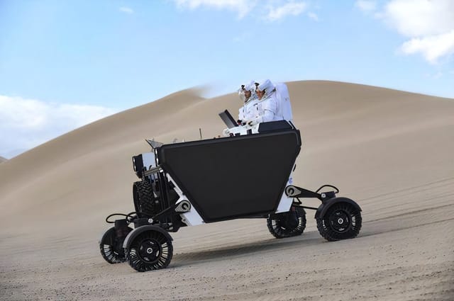 惑星でのマルチな輸送を実現する多目的ローバー