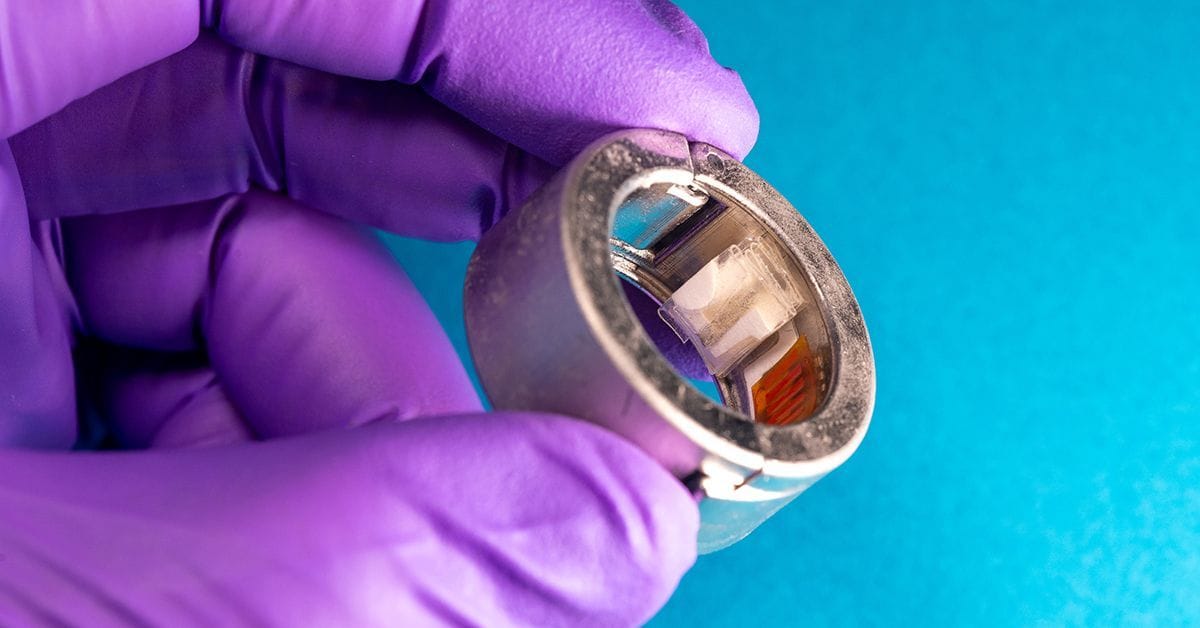 CHARM（Continuous Health Analyzing Ring Module）