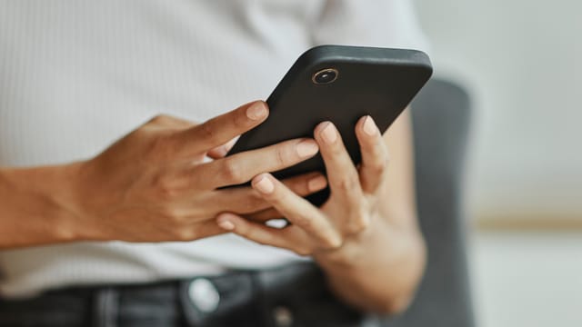 Meta、「MetaAI」との会話を広告配信とコンテンツ推薦に活用―12月から