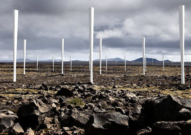 振動で発電するプロペラのない風力発電機