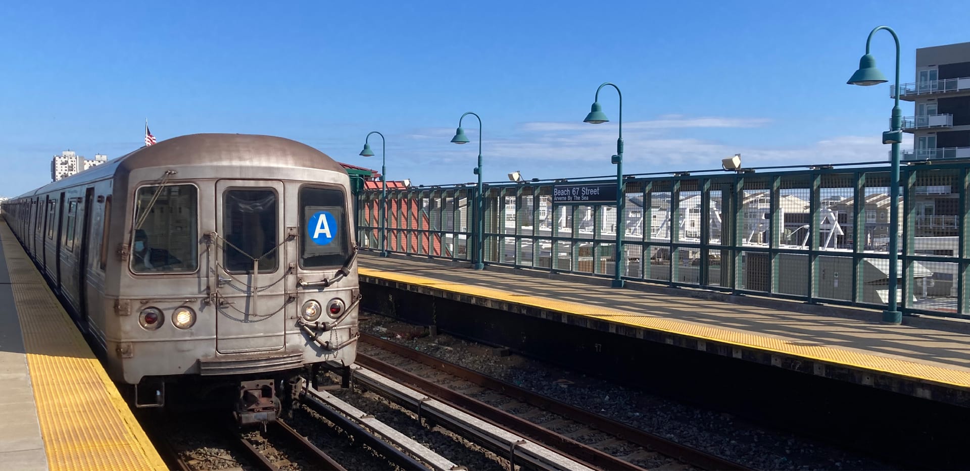 MTAとGoogle、NY地下鉄にPixelスマホ設置―AIで線路の欠陥をリアルタイム検出