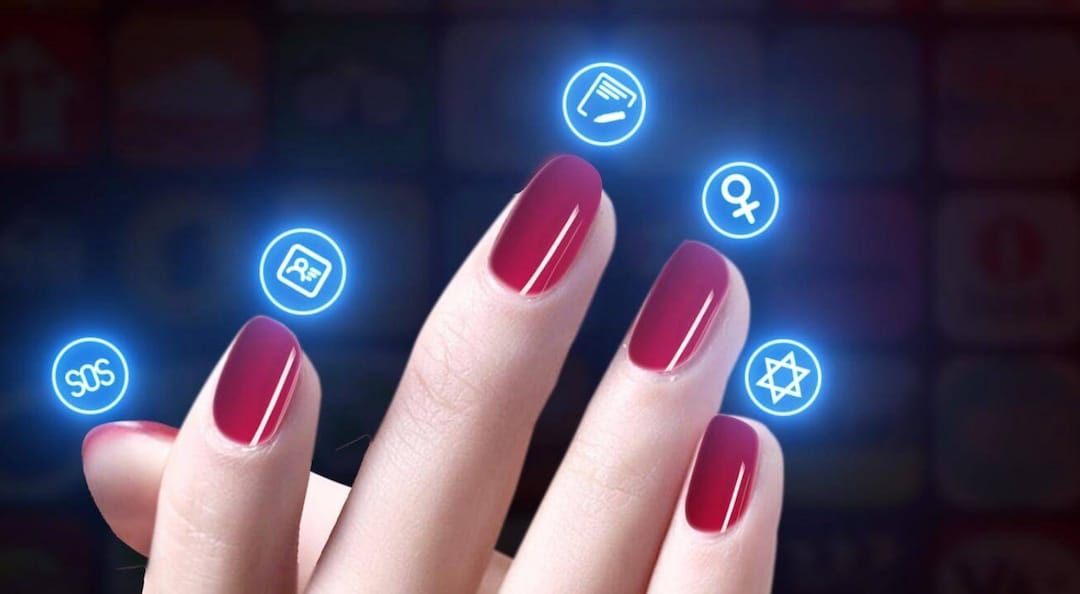 N3 Smart Nail Chip（エヌスリースマートネイルチップ）:ネイルの下に