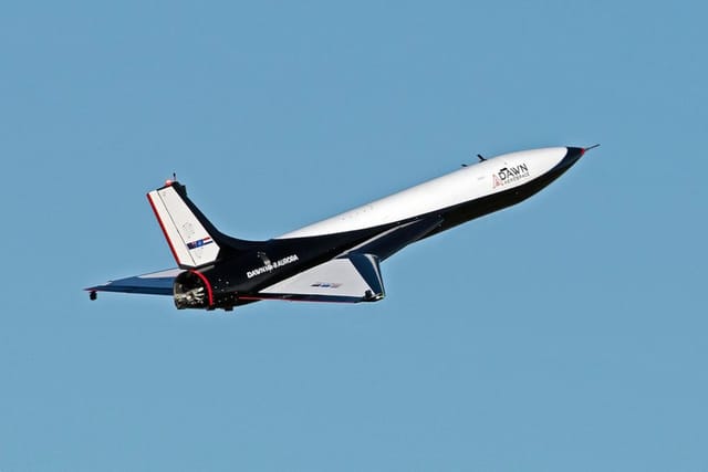 「宇宙へ1日2便」も可能なロケット飛行機「Mk-II Aurora」─初のロケット推進飛行試験に成功