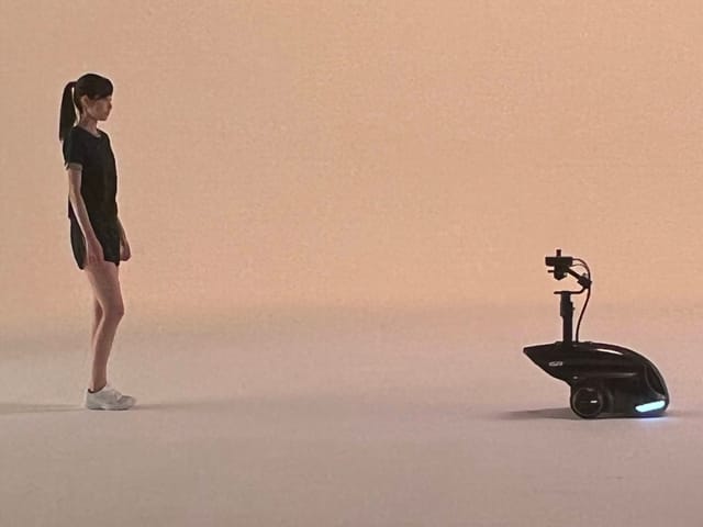 10m歩くだけで診断、歩行解析ロボットで未病対策─南相馬市とRDSが連携協定締結