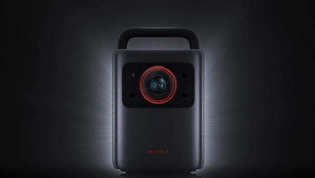 Ankerから世界最小4Kレーザープロジェクター「Nebula Cosmos Laser 4K」発表
