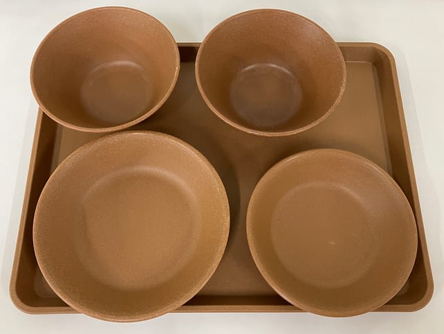 福知山市とパナソニックグループが環境に配慮した小中学校の給食食器を共同開発、市内の全23校へ導入へ